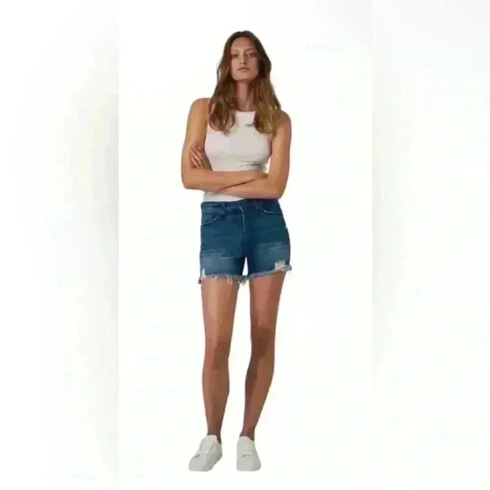 NWT Edyson Delon Denim Shorts ~ Lincoln Wash ~sizes 29 & 30